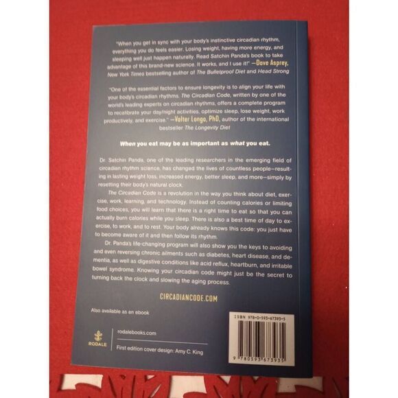 The circadian code, lose weight, super charge your energy, Sanchin Panda PHD, so - Picture 2 of 3